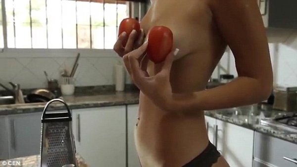 Ů����Ա�����������