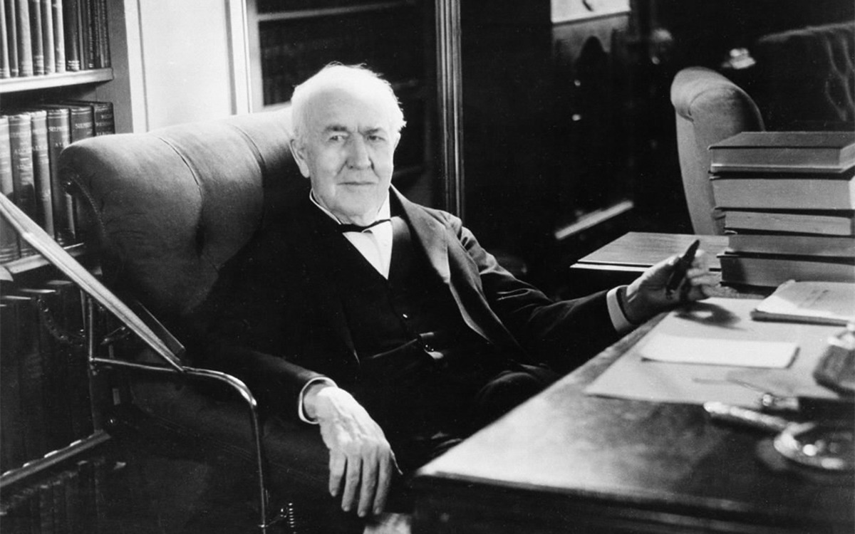 ���������Ѹ�Ӣ�ض�׬�� 21 �ڣ��� Edison ־��δ��