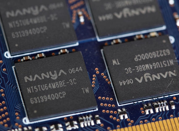 国产自主内存大突破：竞争厂商不淡定了