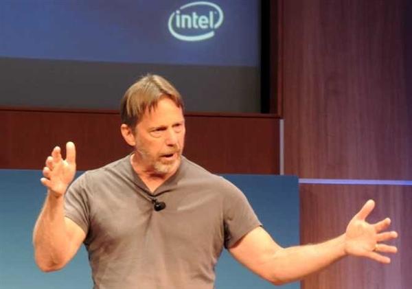 AMD Zen之父跳槽Intel：推进10nm工艺