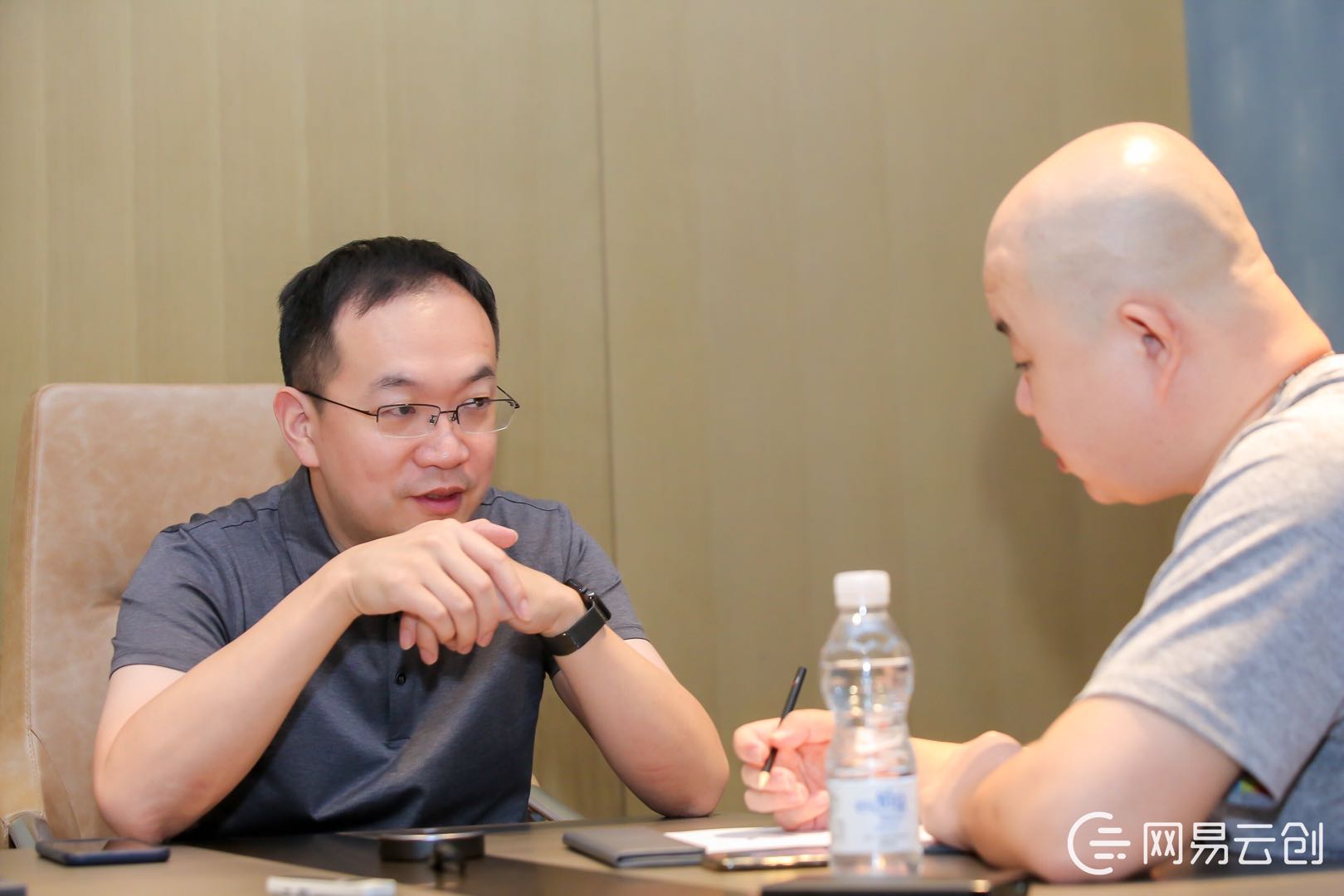 轻舟已过万重山:专访网易云陈谔