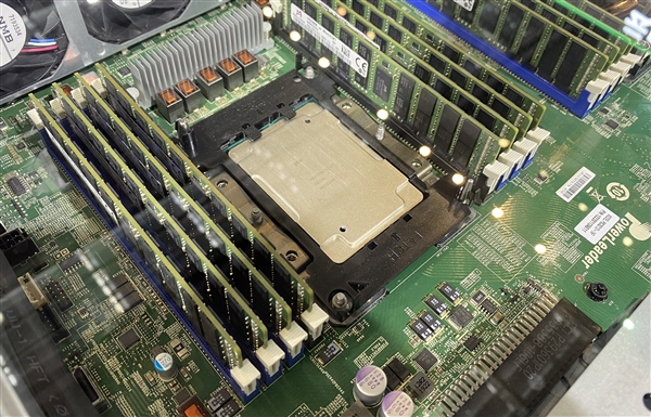 澜起科技发布第二代津逮x86处理器：26核心52线程、安全无忧
