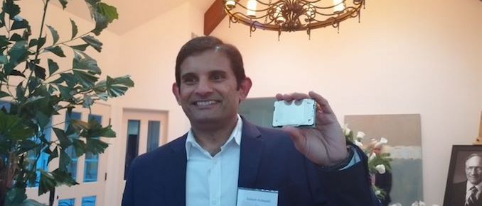 英特尔新款数据中心芯片将于第一季度实现产能爬坡