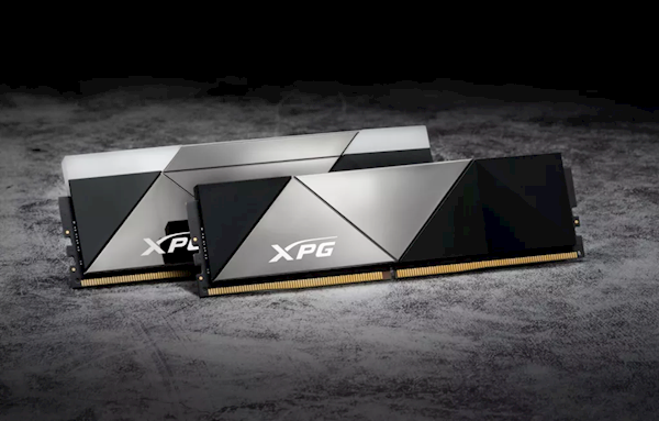 内存XMP超频翻车：实测发现DDR4-4800跑分还不如普条