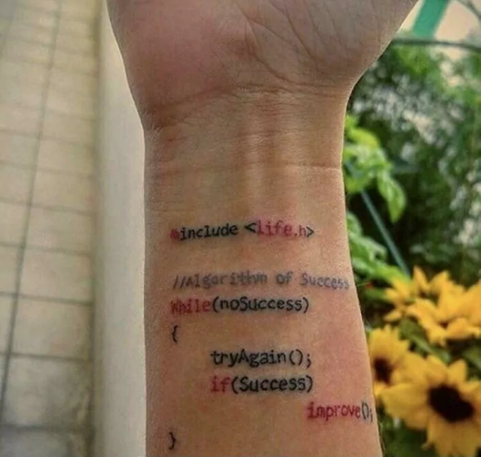 学代码的小编想给自己来个励志纹身