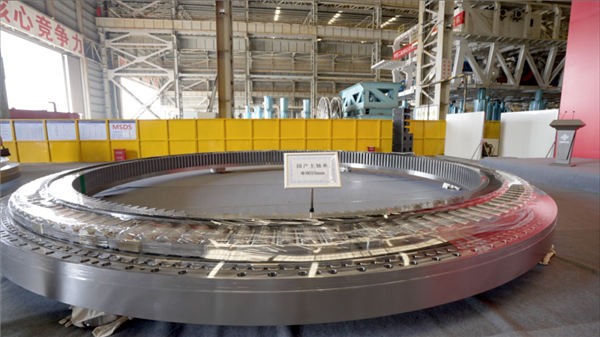 8米直径、50吨重!国产最大盾构机有了“中国芯”