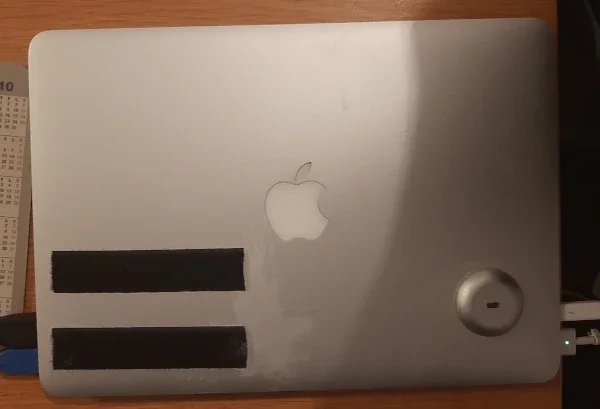 你的笔记本电脑上有哪些贴纸?