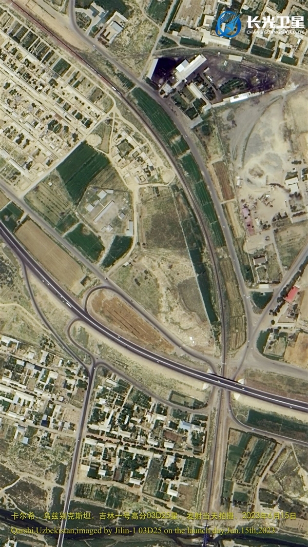 一箭41星创中国纪录！当天传回超清大图：英格兰一览无余