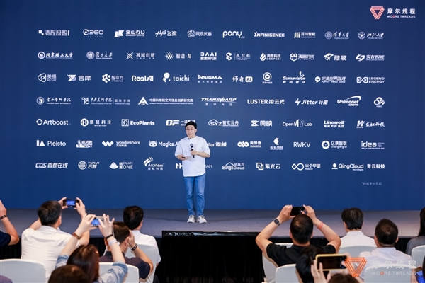 国产GPU正式进入万卡万P时代!摩尔线程智算集群扩展至万卡