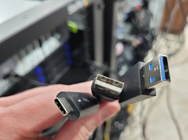 GNOME 在 Flatpaks 的全功能 USB 门户上取得进展