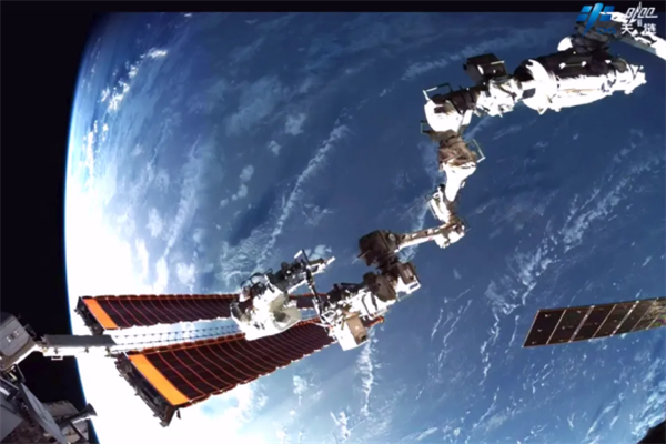 神舟二十号航天员乘组圆满完成第三次出舱活动