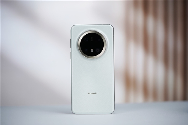 华为HarmonyOS 6来了！10月22日正式发布