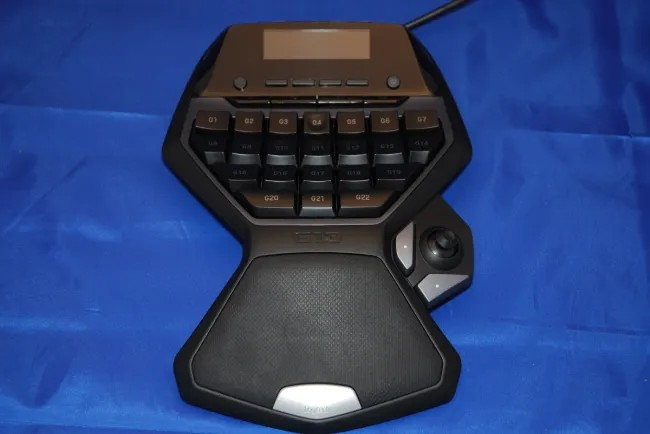 Linux 6.19 将添加对罗技 G13 键盘的支持 - 硬件发布后 17 年后