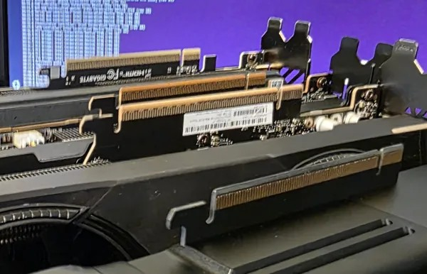 Linux 6.19 引入了 PCIe 链路加密与设备认证，启用 AMD SEV-TIO