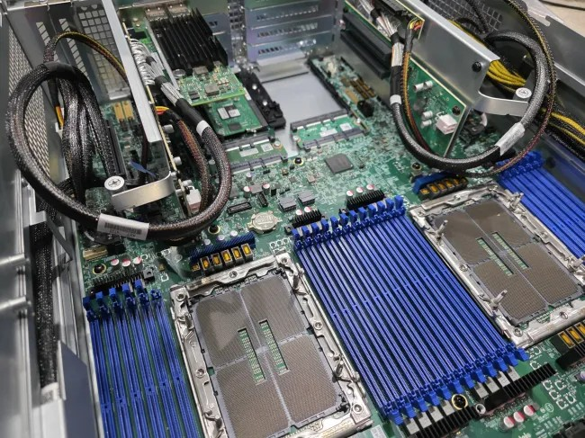 Linux 7.0 进一步为 Intel Diamond Rapids 做准备,支持 NTB 驱动